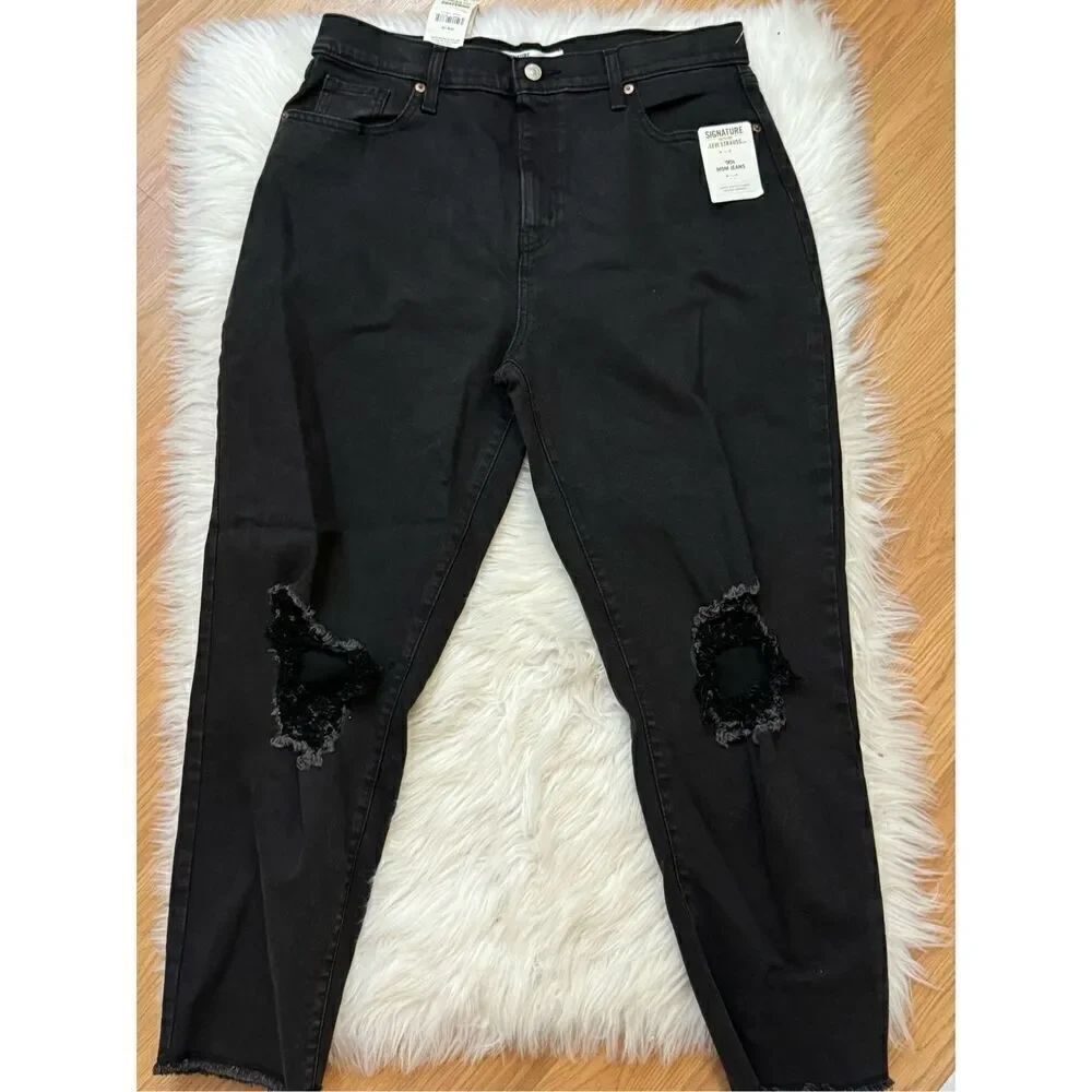 Levi’s Signature 90's Mom Jean Black 31/10 NEW